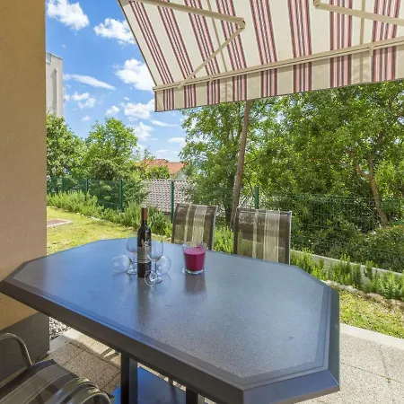 Mb Apartment *