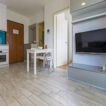 Apartment Mb
