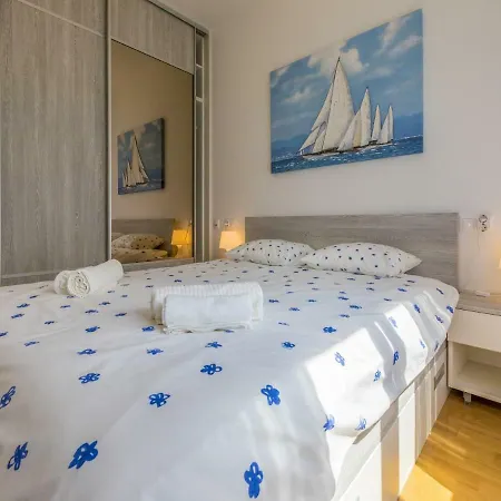 Apartment Mb