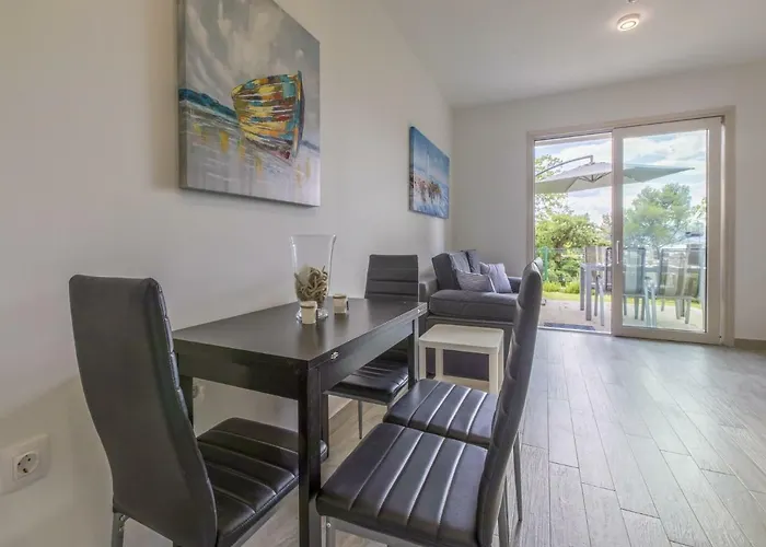 Mb * ツリクヴェニツァ